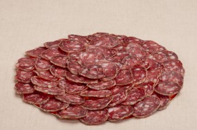 Rosace de saucisson sec à la truffe