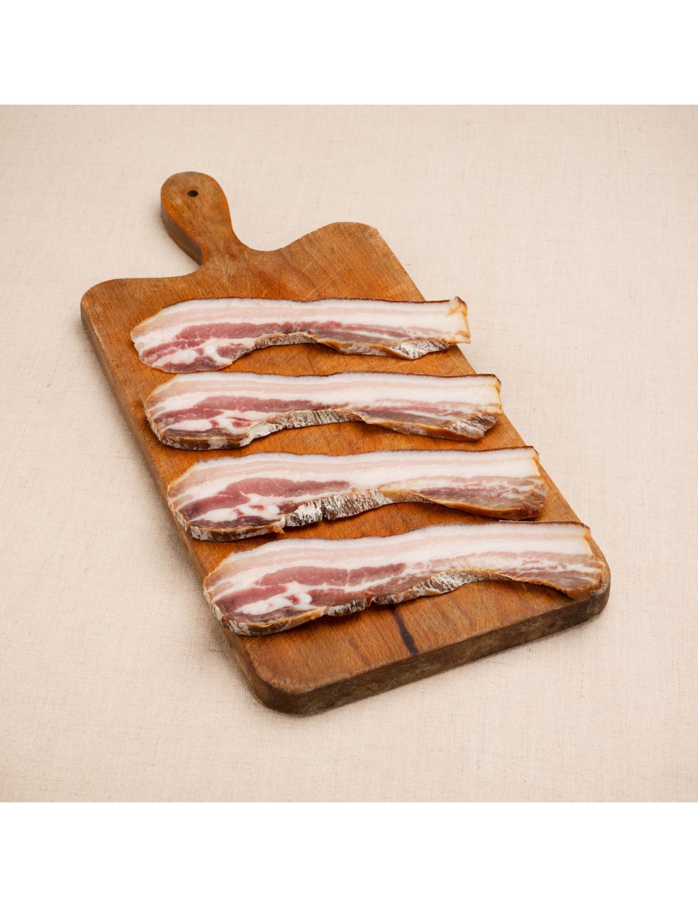Poitrine salée fumée séchée en tranches - charcuterie millas