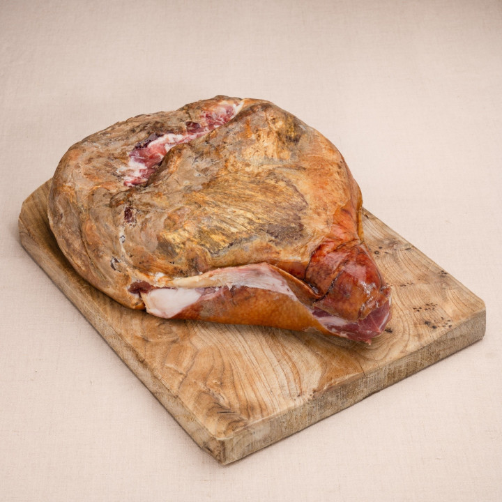 jambon 12 mois entier désossé - charcuterie millas