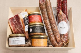 Corbeille indispensable corbeille coffret charcuterie millas