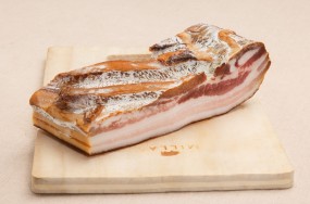 Poitrine fumée séchée - charcuterie millas